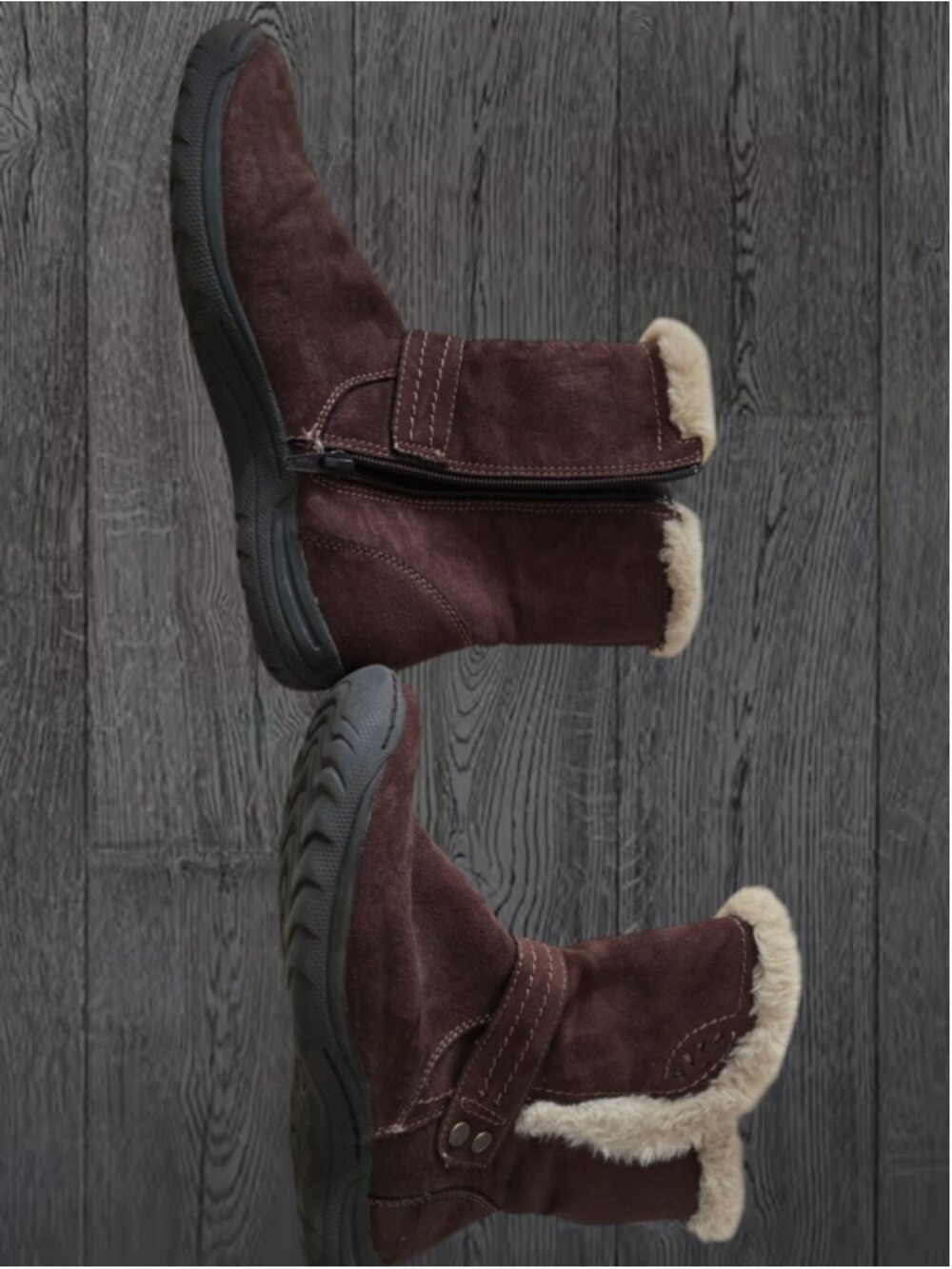 Women's Vegan Suede Warm Winter Boots - Picture 6 of 6